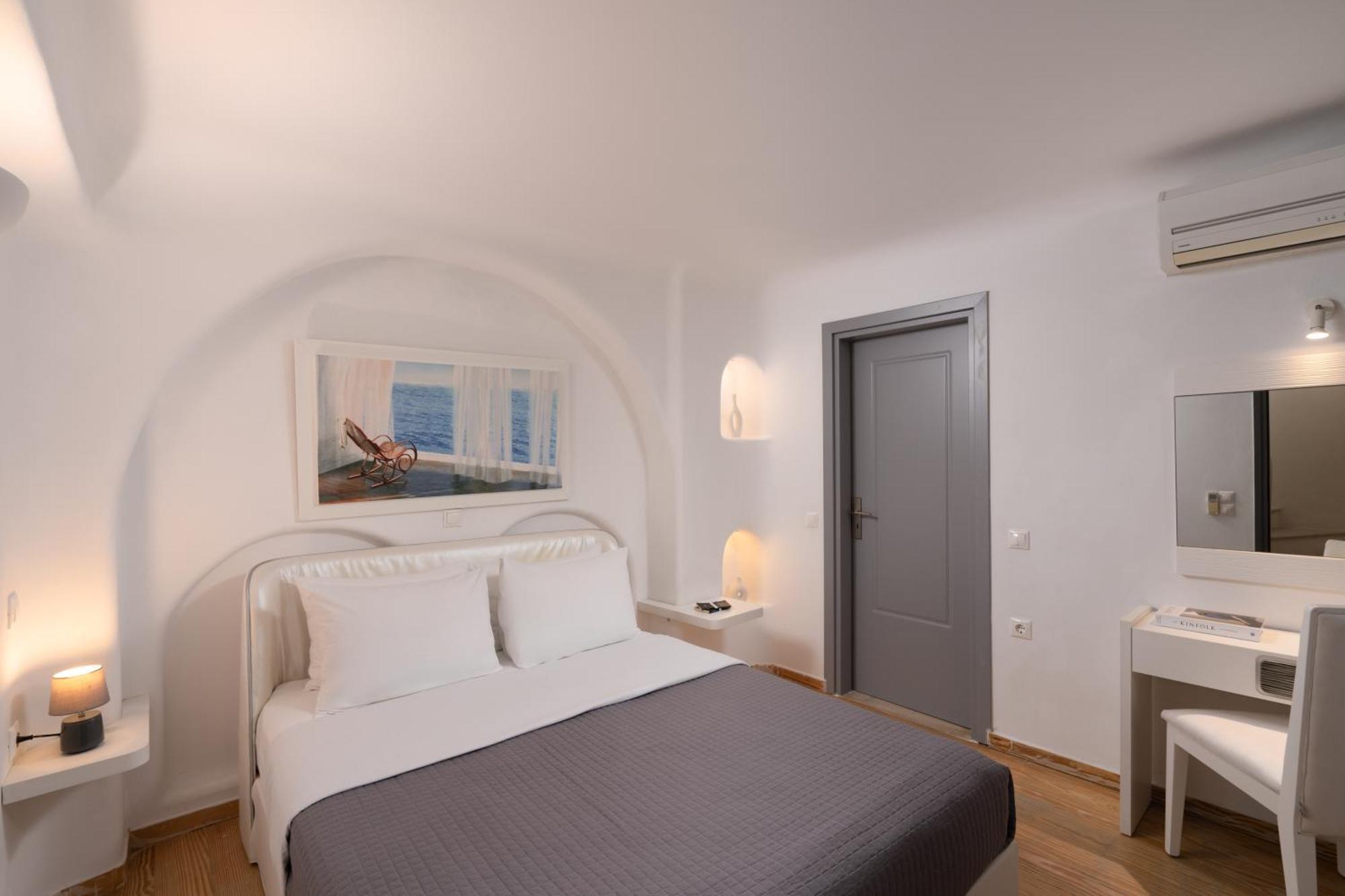 Santorini Princess Presidential Suites Акротірі Екстер'єр фото